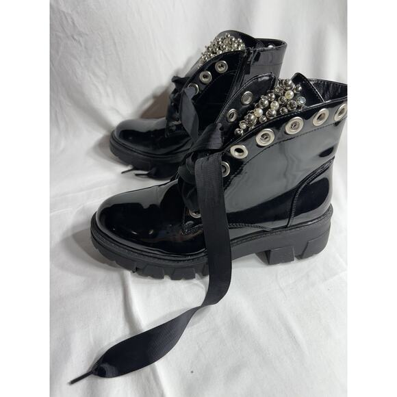 Black Rylee Pearl Rhinestone Lace up Round Toe Ankle Boots - Picture 3 of 7